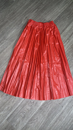 Heartbreak Pleated Skirt